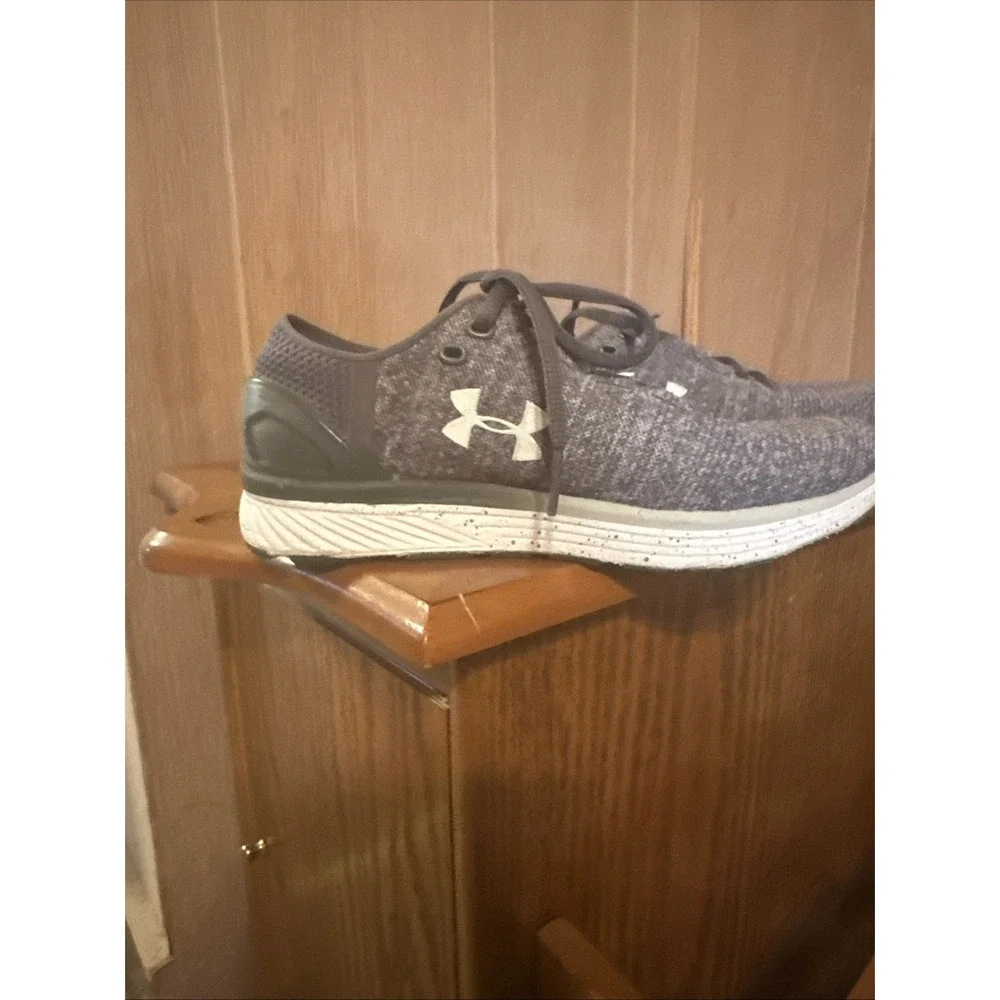 Size US 6.5- Under Armour Charged Bandit 3‎ Gray